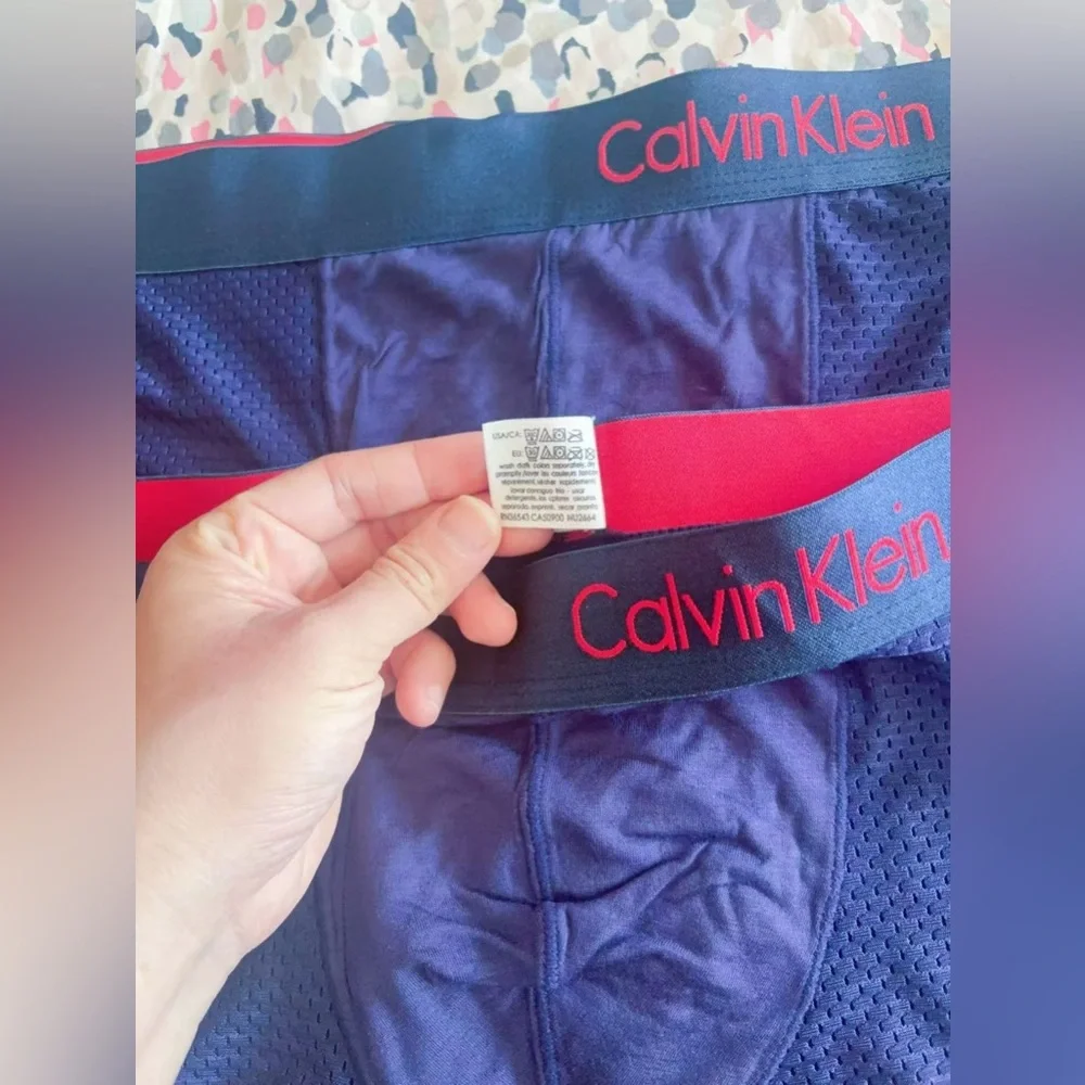 Calvin Klein Men's‎ breathable mesh boxer briefs 2 pack size L slim fit new